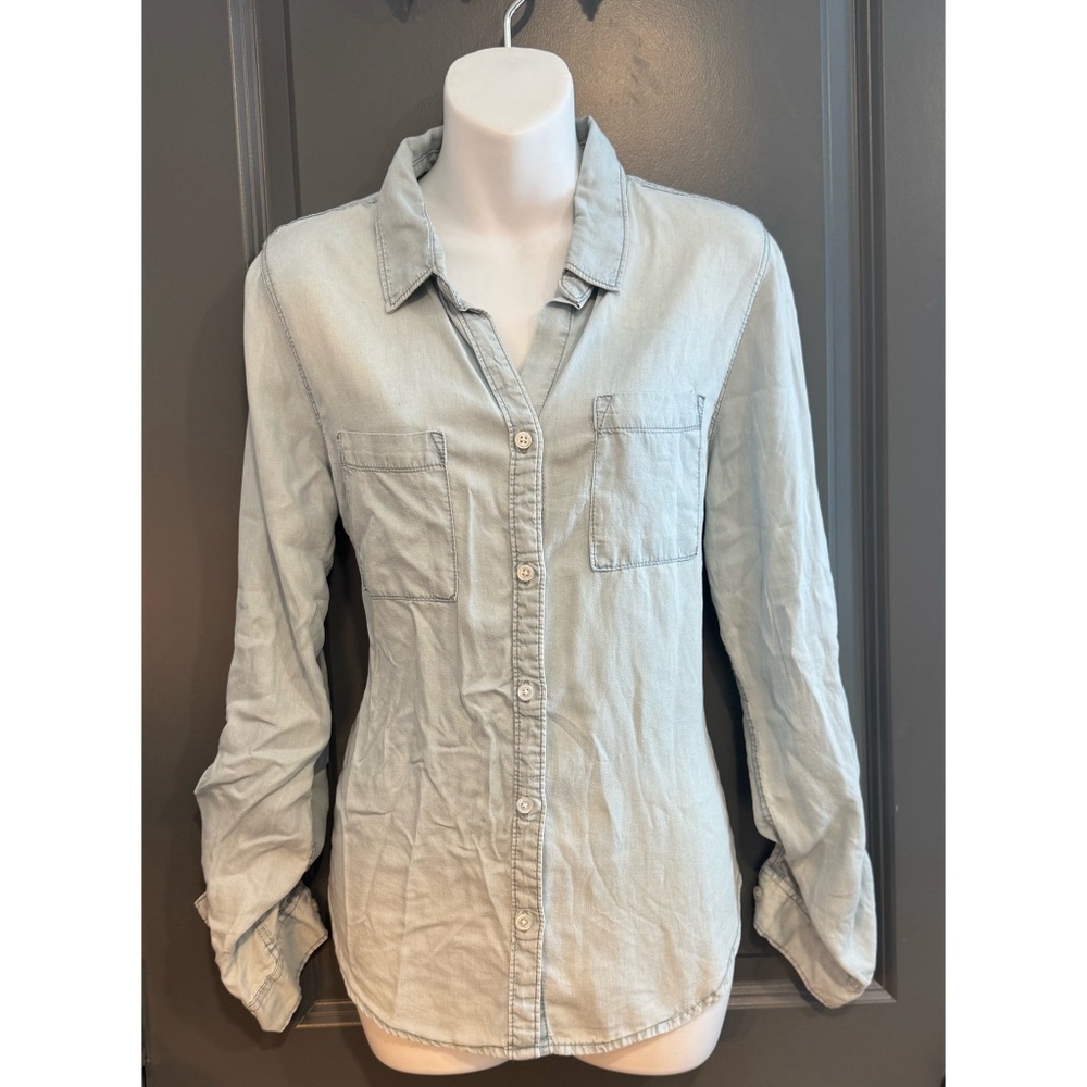 Thread & Supply Light Gray Button-Down Shirt